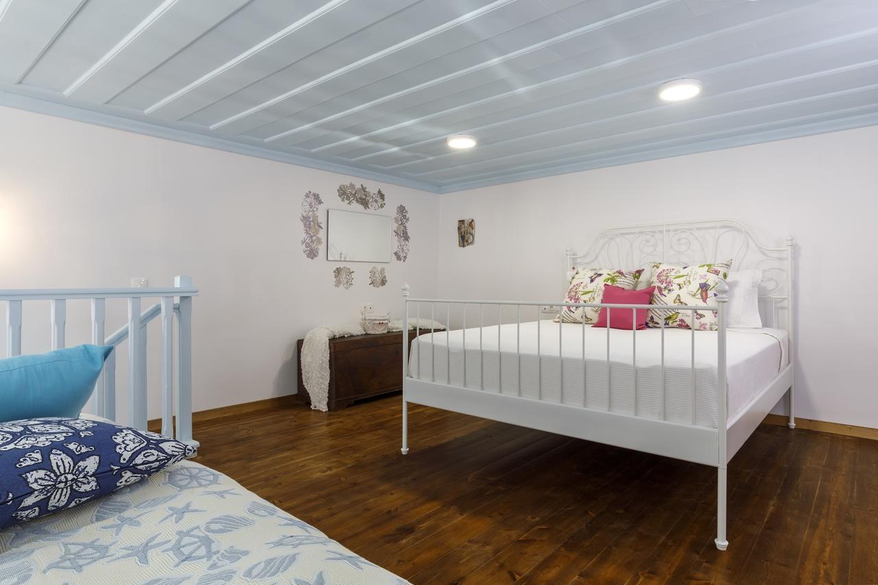 Casita Del Sol Suites (Adults Only) Rhodes City Екстер'єр фото